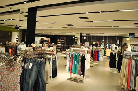 德阳商场里的店面怎么装修？